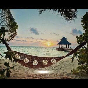 5 little rhinestone buttons